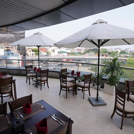 Netland Westlake Legacy Suites Hanoi Luaran gambar